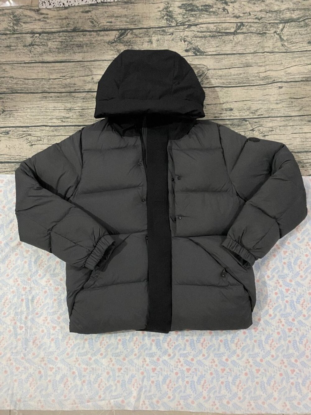 Moncler Gray and Black Color Block Hooded Down Jacket